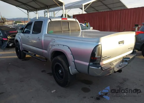 2013 Toyota Tacoma Prerunner V6 z USA, uszkodzony, nr VIN 3TMKU4HN5DM038489